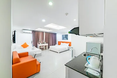 Queen-Studio — Royal Crown Hotel Near SECC - Phu My Hung