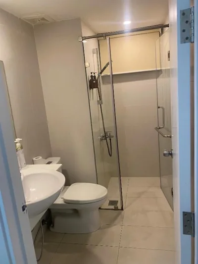 Royal Crown Hotel Near SECC - Phu My Hung – Fotos 7