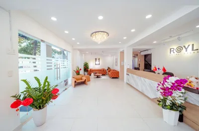 Royal Crown Hotel Near SECC - Phu My Hung – Fotos 13
