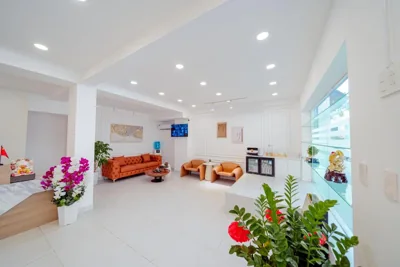 Royal Crown Hotel Near SECC - Phu My Hung – Fotos 16